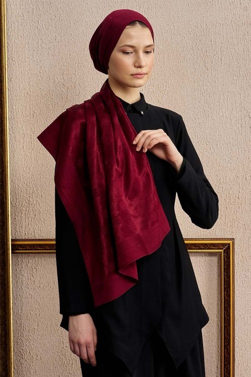 Double-Sided Logo Pattern Shawl - Burgundy