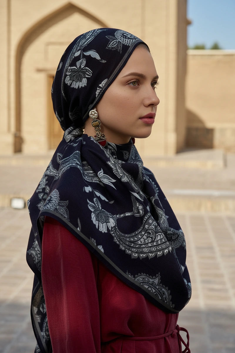 Bade Yün İpek Şal - Siyah