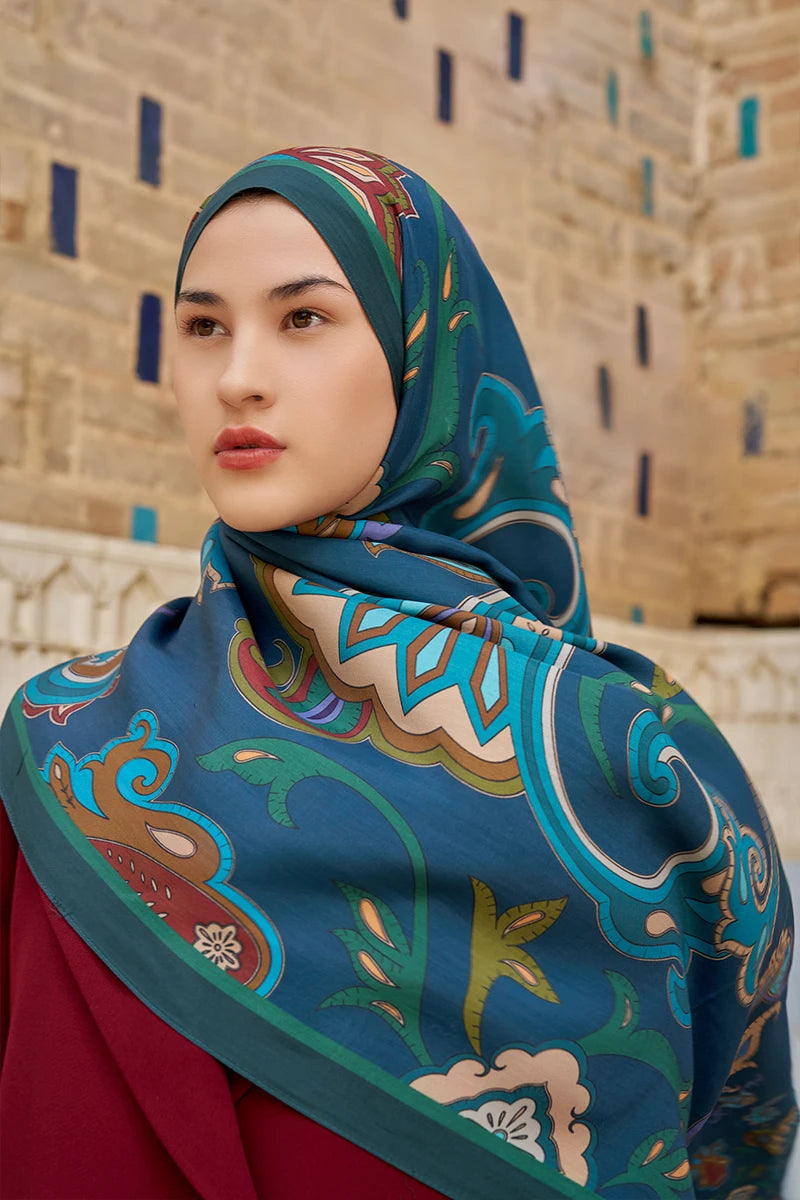 Bramble Floss Viscose Shawl - Petrol