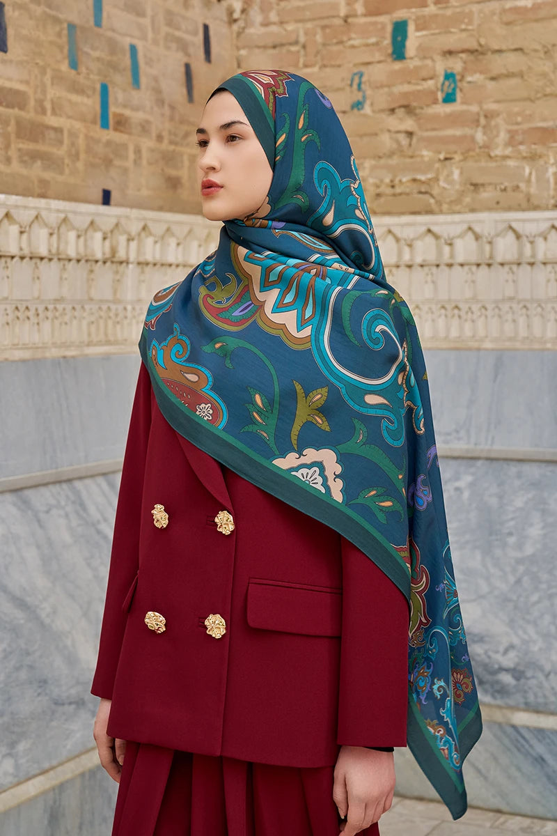 Bramble Floss Viscose Shawl - Petrol