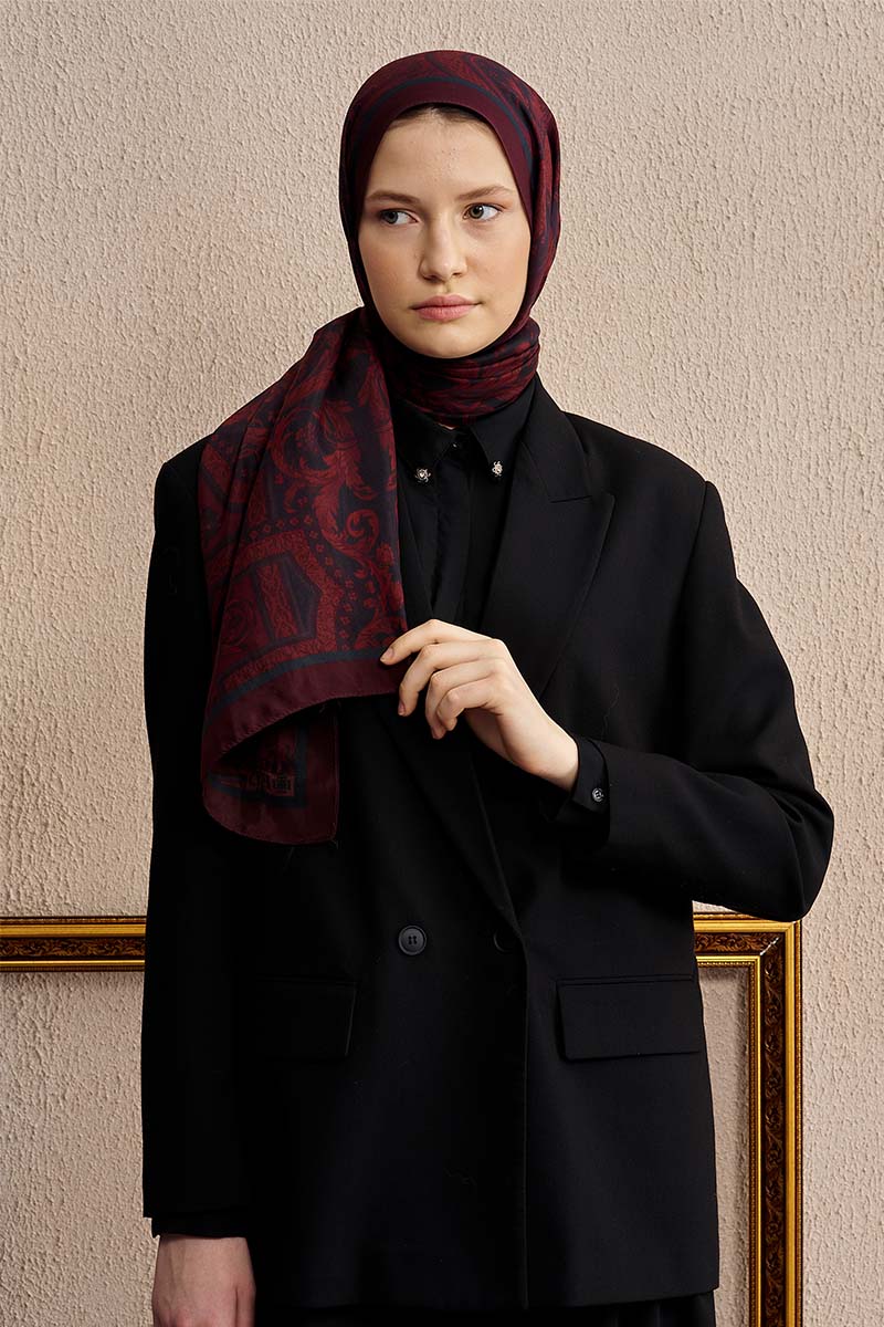 Celebrity Celestial Şal - Kırmızı