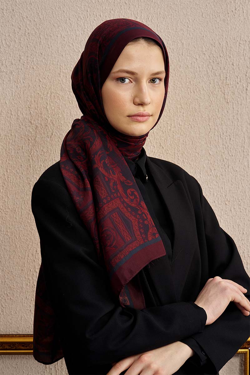 Celebrity Celestial Şal - Kırmızı