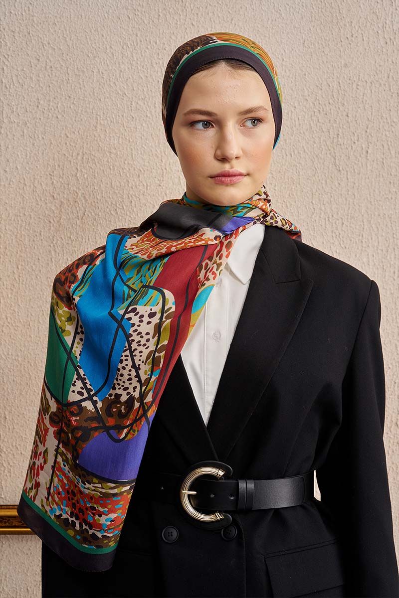 Celebrity Sable Shawl - Burgundy