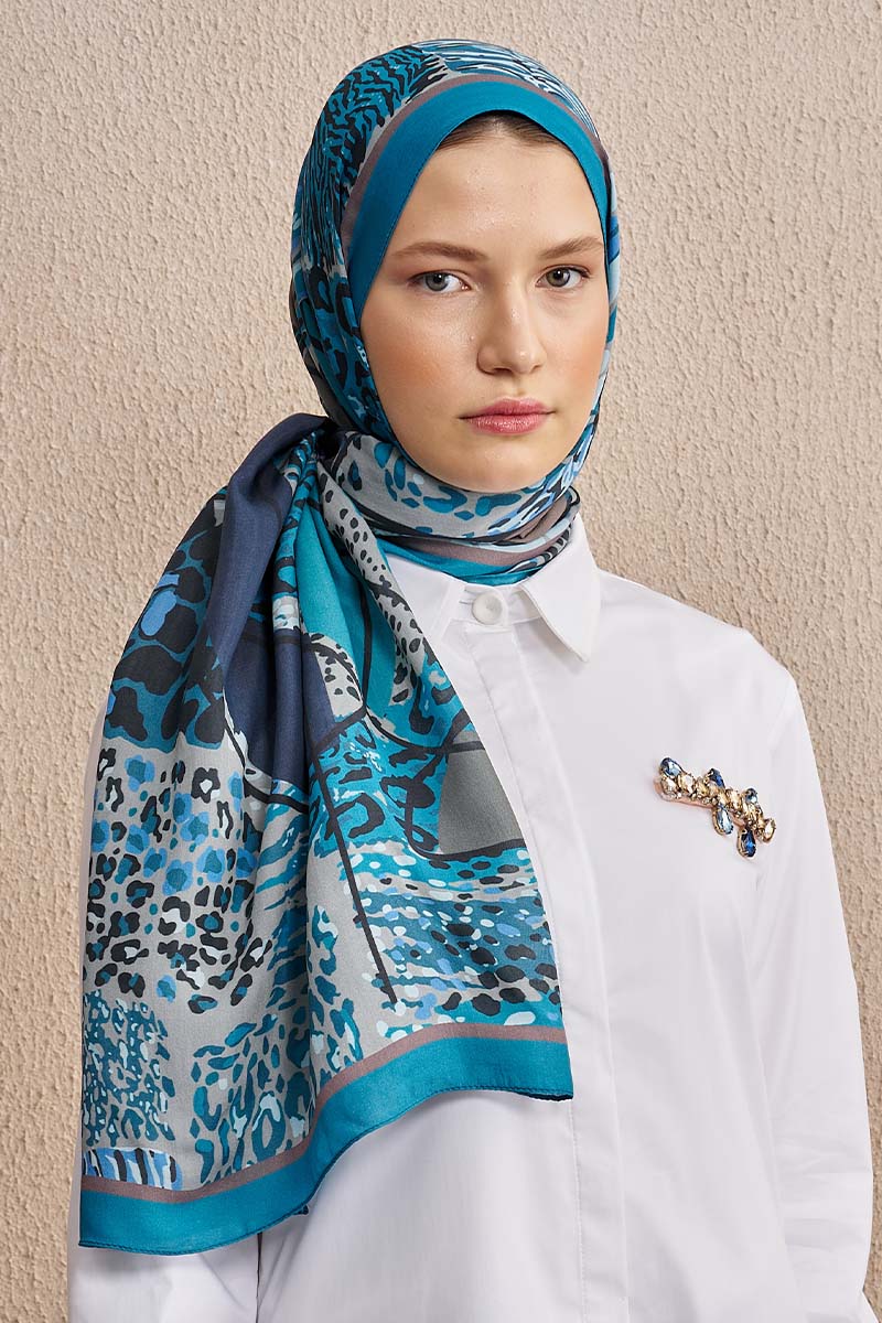 Celebrity Sable Shawl - Blue