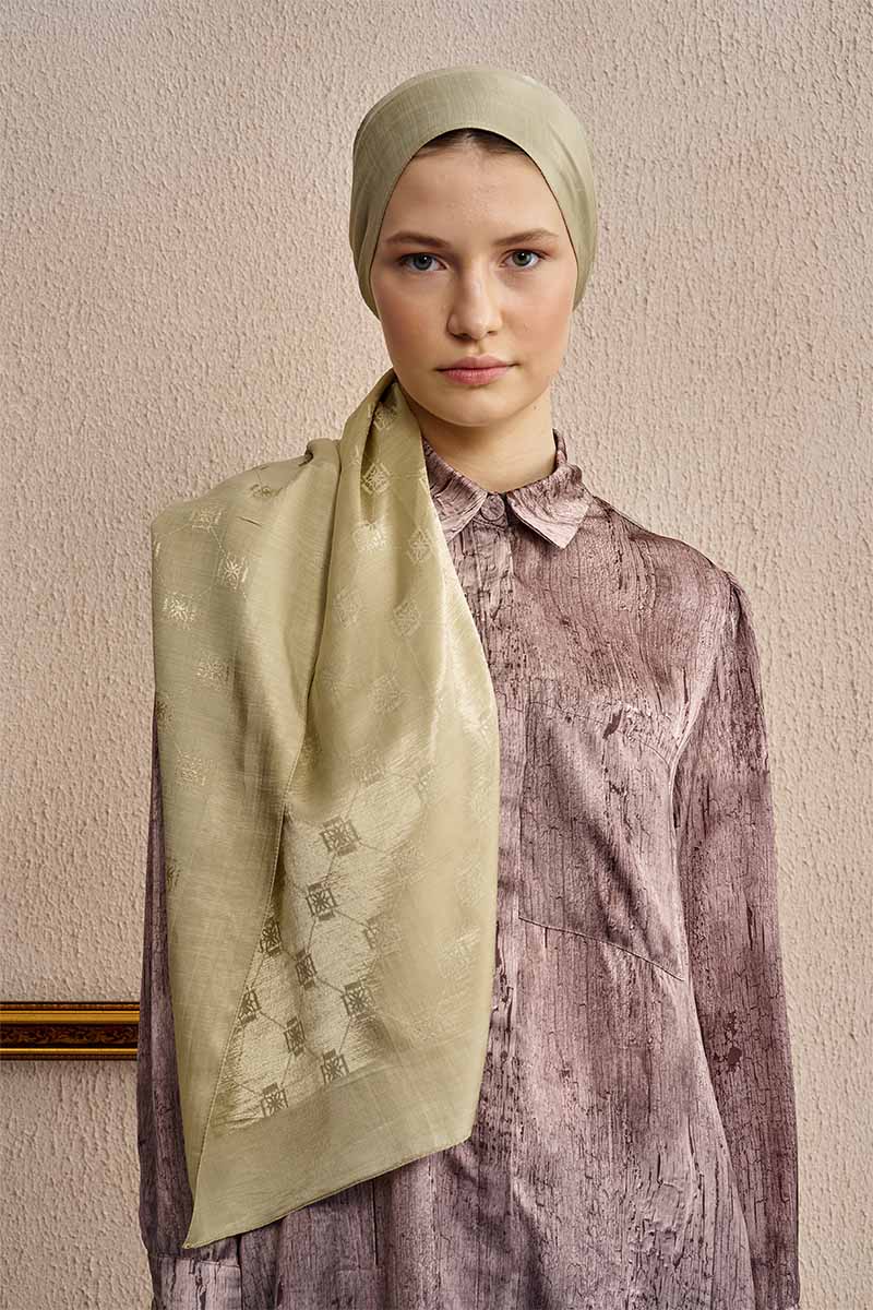 Double-Sided Logo Pattern Shawl - Green