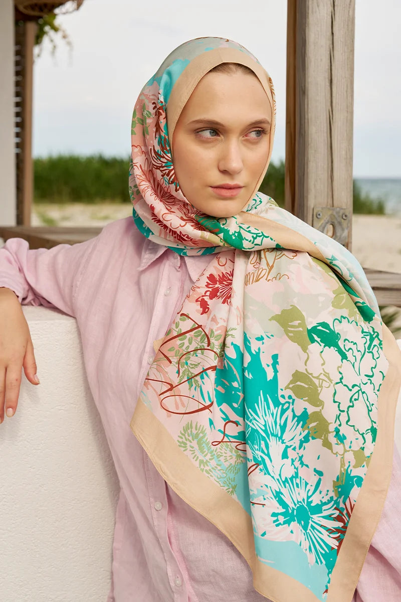 Curated Paradise Shawl - Beige