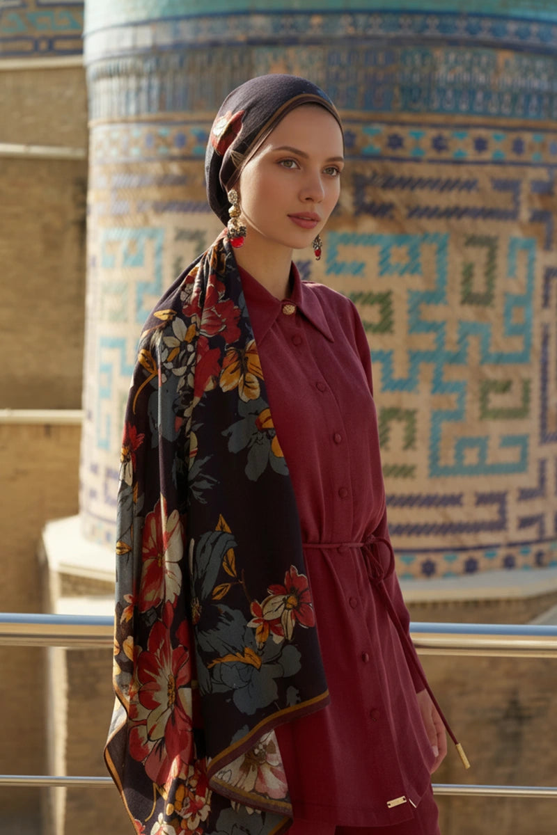 Gülzar Yün İpek Şal - Siyah