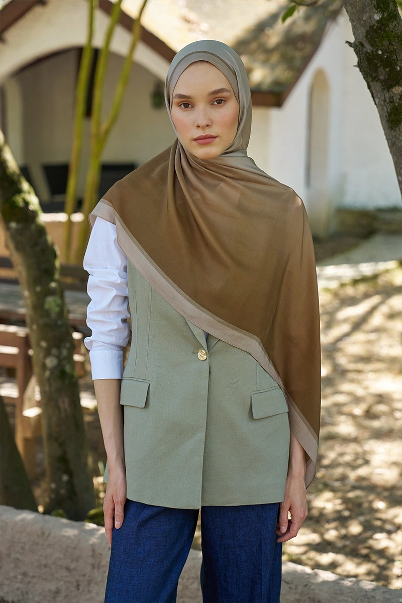 Inspired Gradient Pattern Shawl - Beige