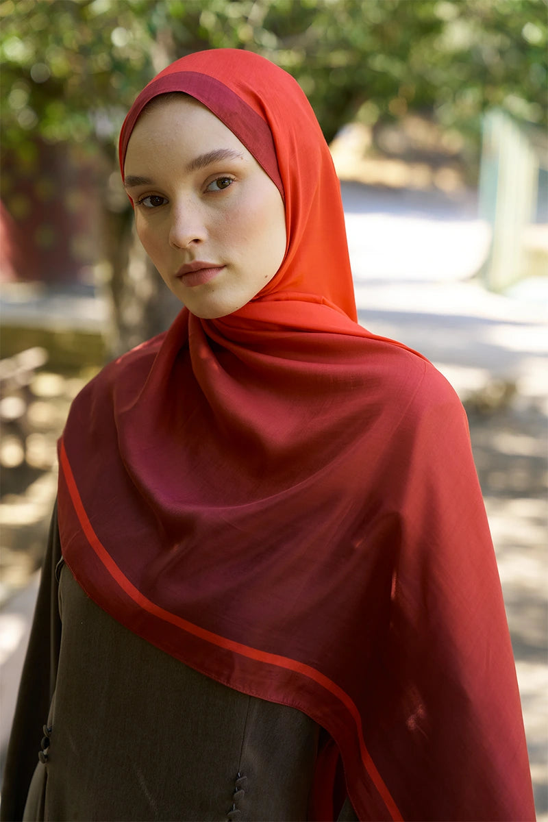 Inspired Gradient Pattern Shawl - Red