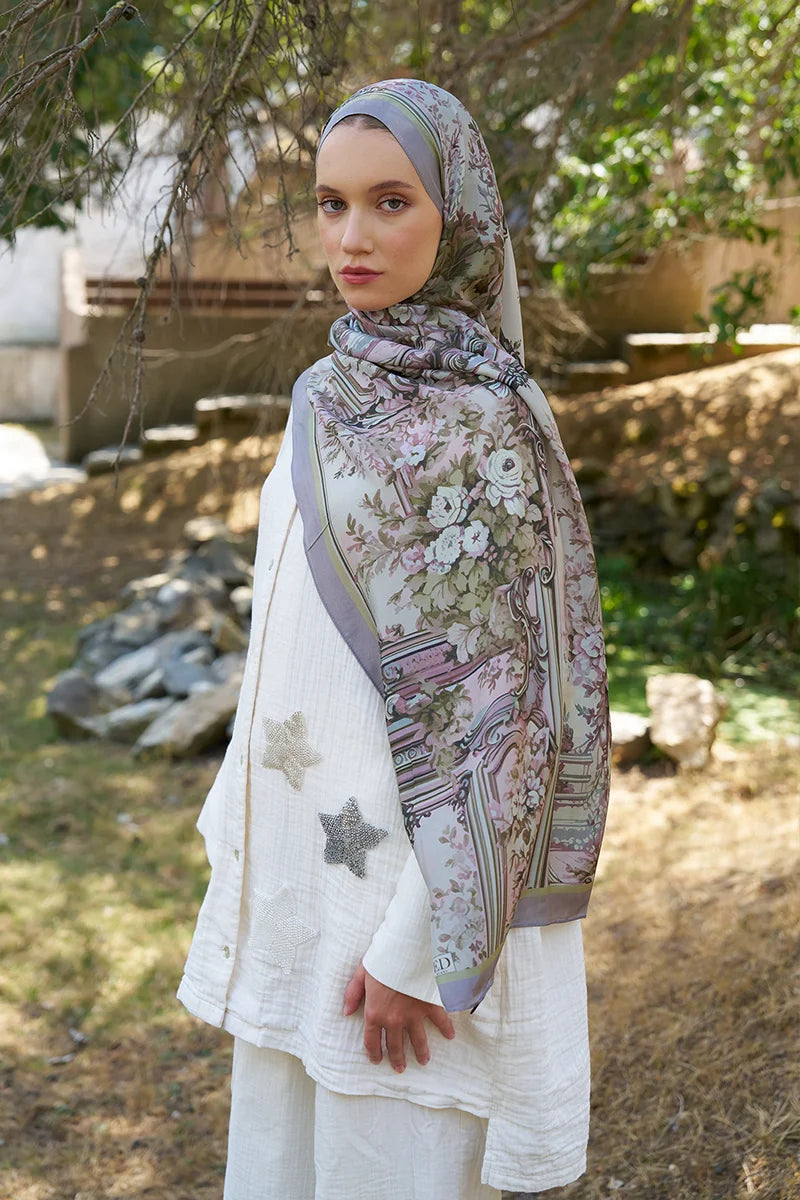 Inspired Esperanza Pattern Shawl - Gray