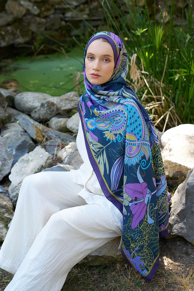 Inspired Fierra Pattern Shawl - Purple