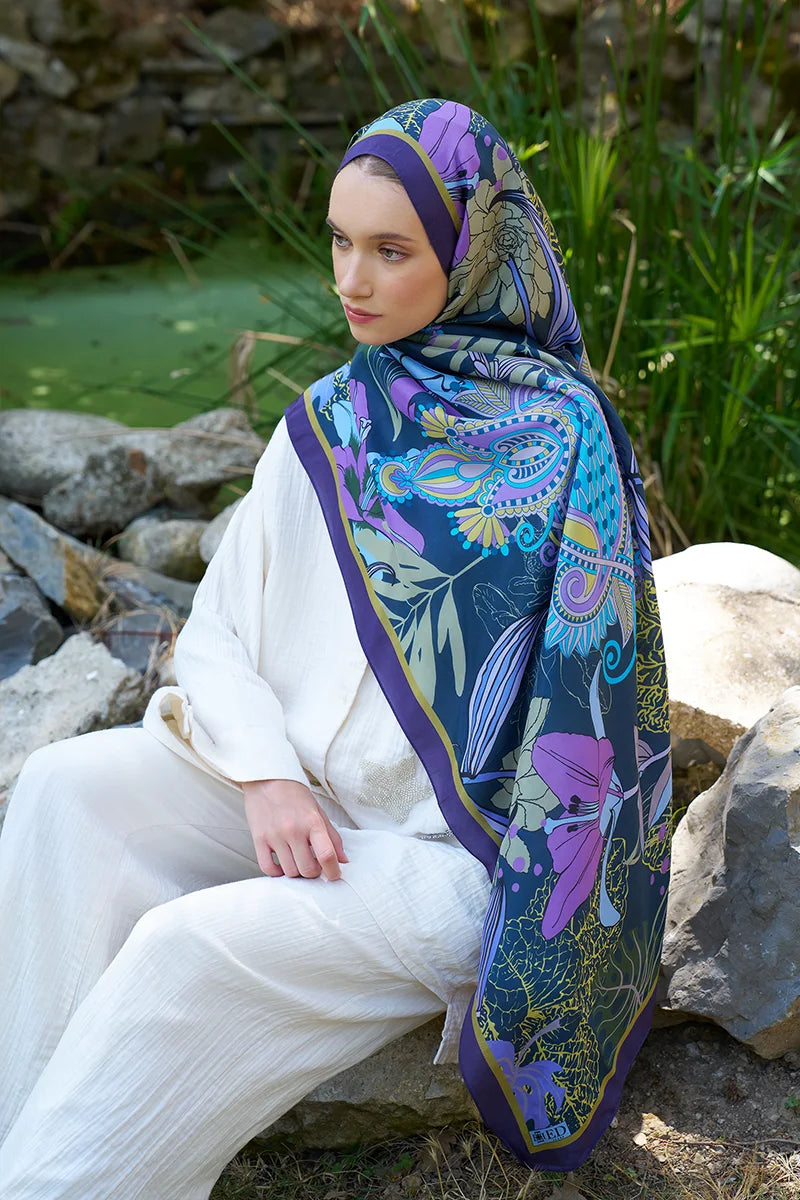 Inspired Fierra Pattern Shawl - Purple