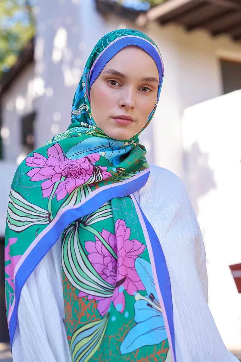 Inspired Fierra Pattern Shawl - Green