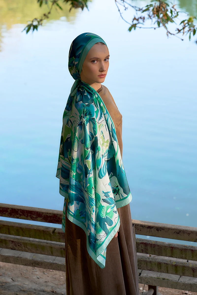 Inspired Limerence Pattern Shawl - Green