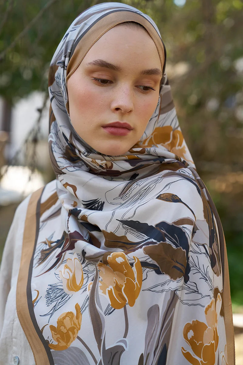 Inspired Muse Pattern Shawl - Beige