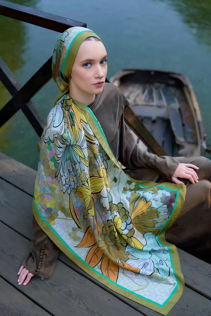 Inspired Velarose Pattern Shawl - Olive Green