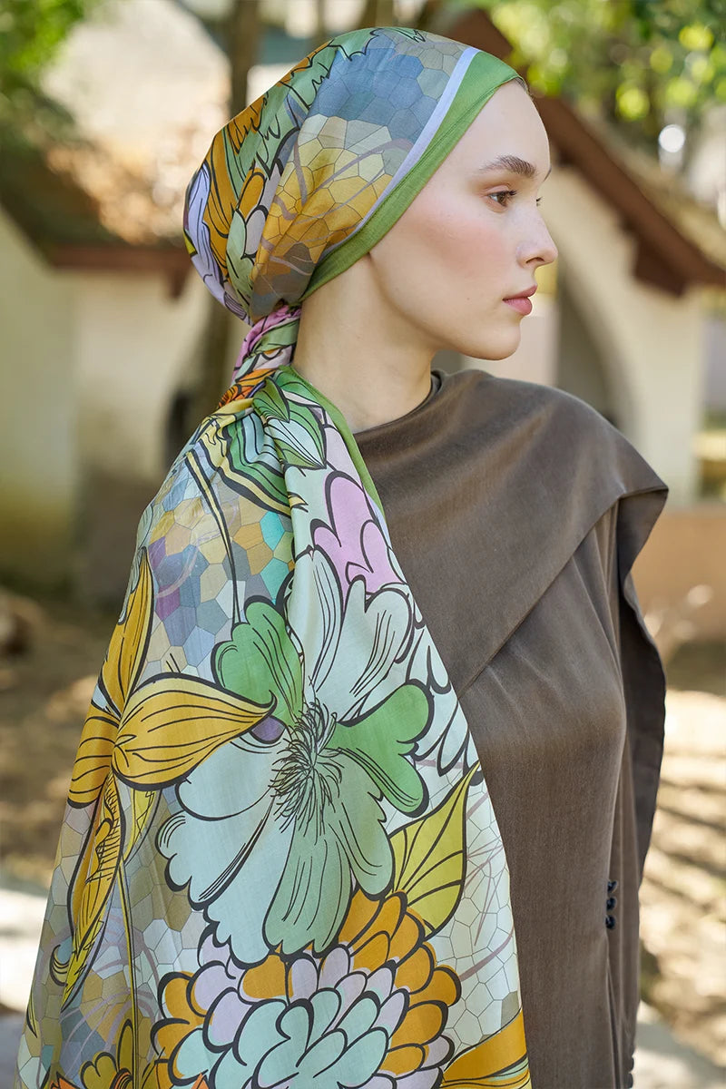 Inspired Velarose Pattern Shawl - Green