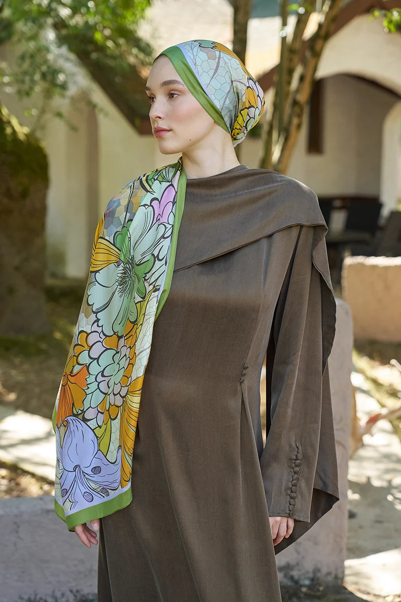 Inspired Velarose Pattern Shawl - Green