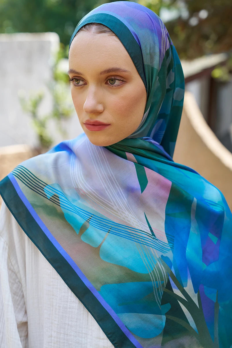 Inspired Volen Pattern Shawl - Emerald Green