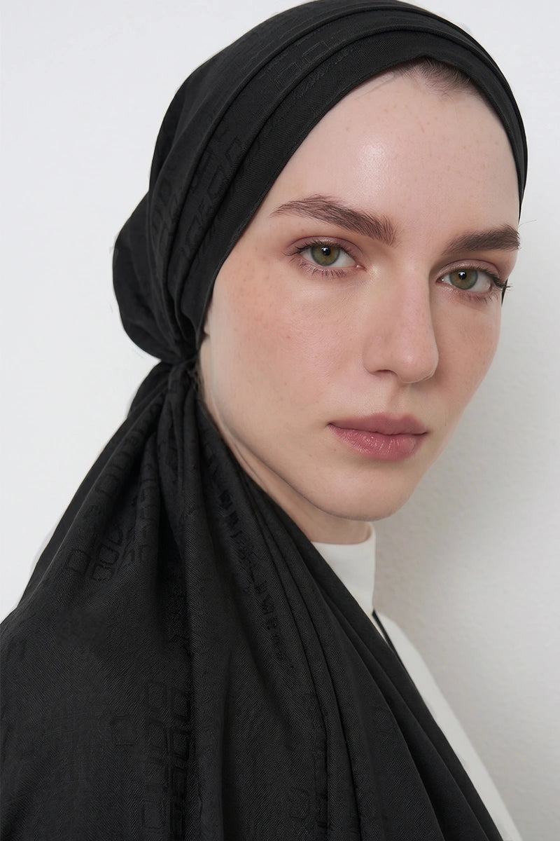 Silky Jacquard Shawl, Square Pattern - Black