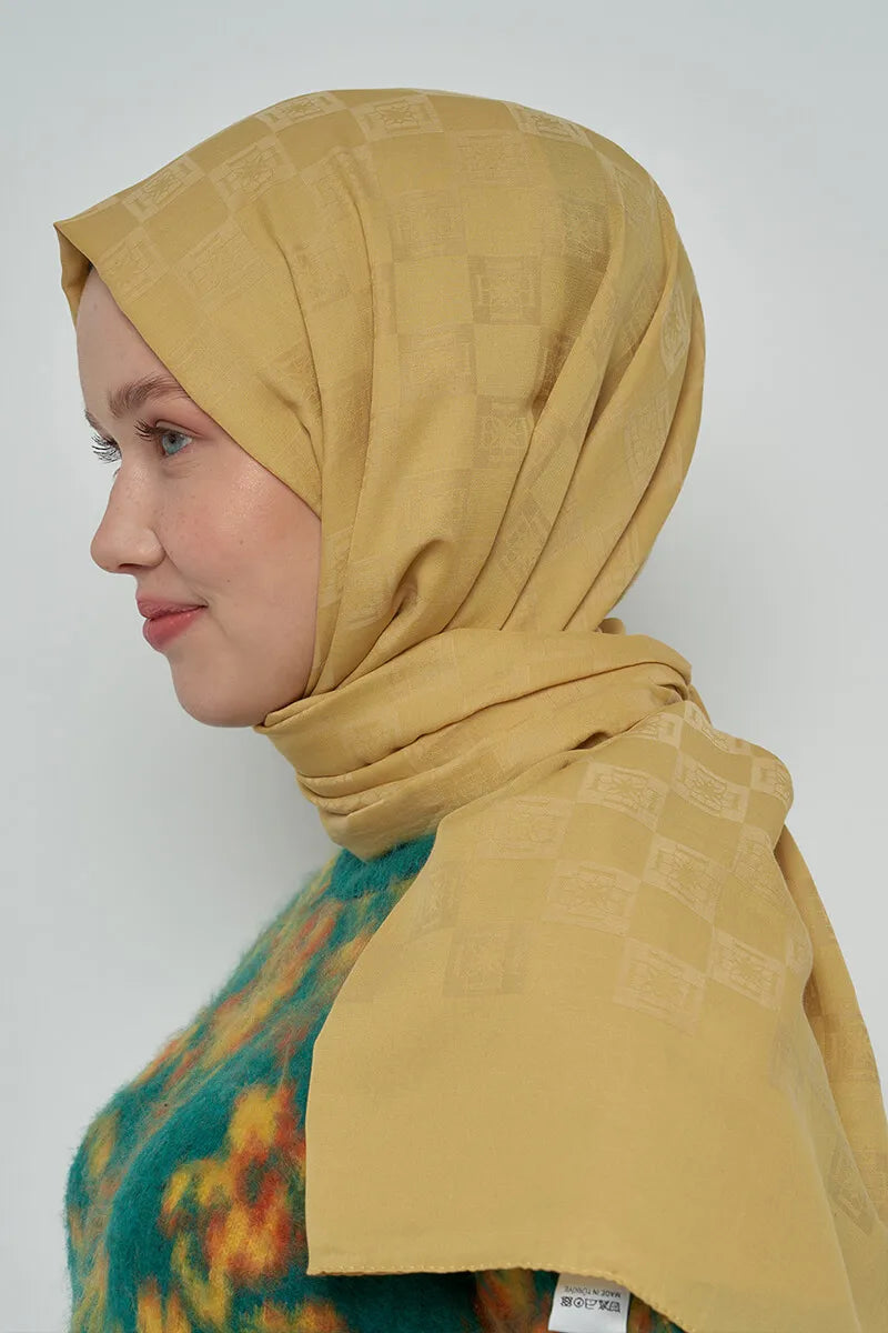 Pamuklu Şal Monogram Desen - Hardal