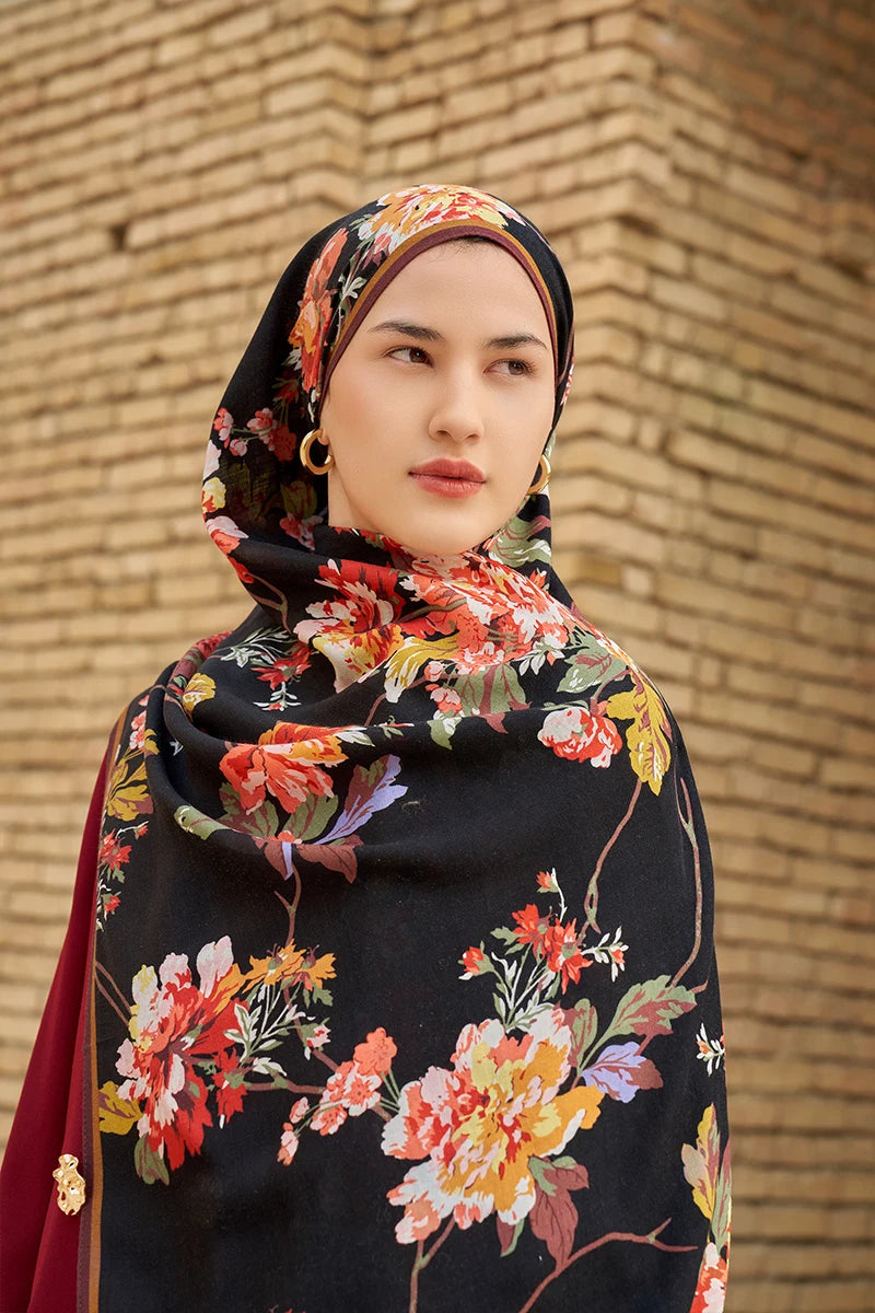 Leyha Wool Silk Shawl - Black