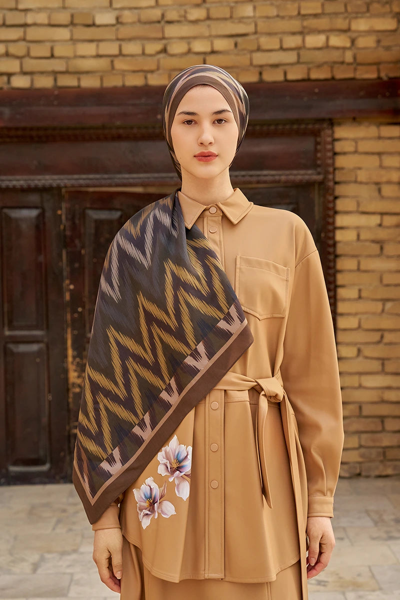 Missoma Floss Viscose Shawl - Brown