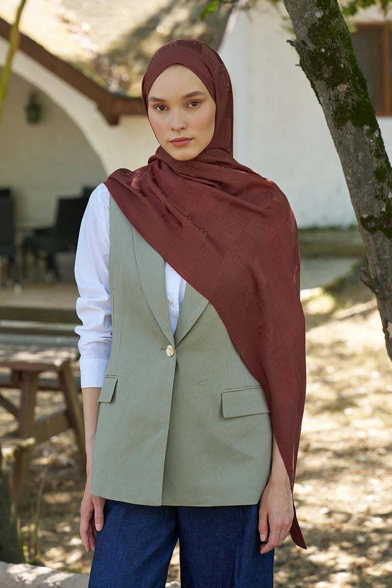 Naia Pamuk Monogram Desen Şal - Kızıl Kahve