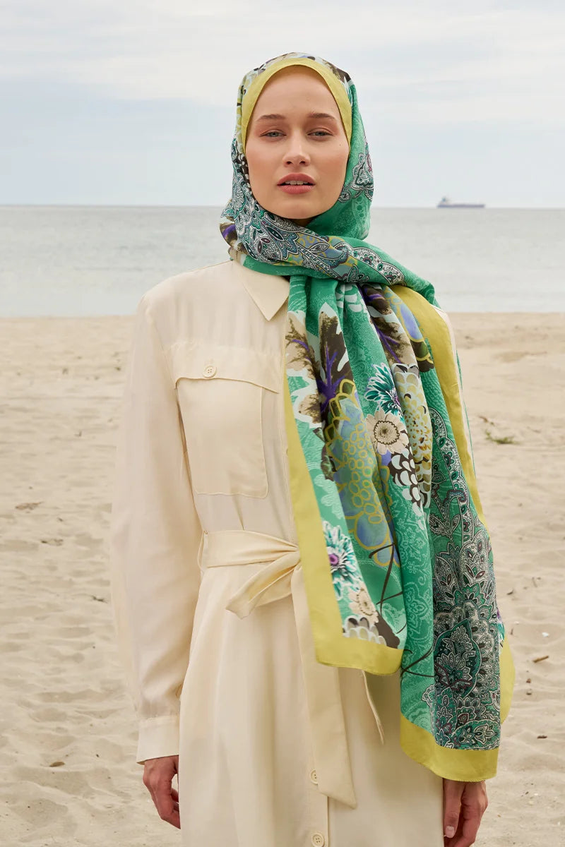 Elegant Patterned Cotton Silk Shawl - Green