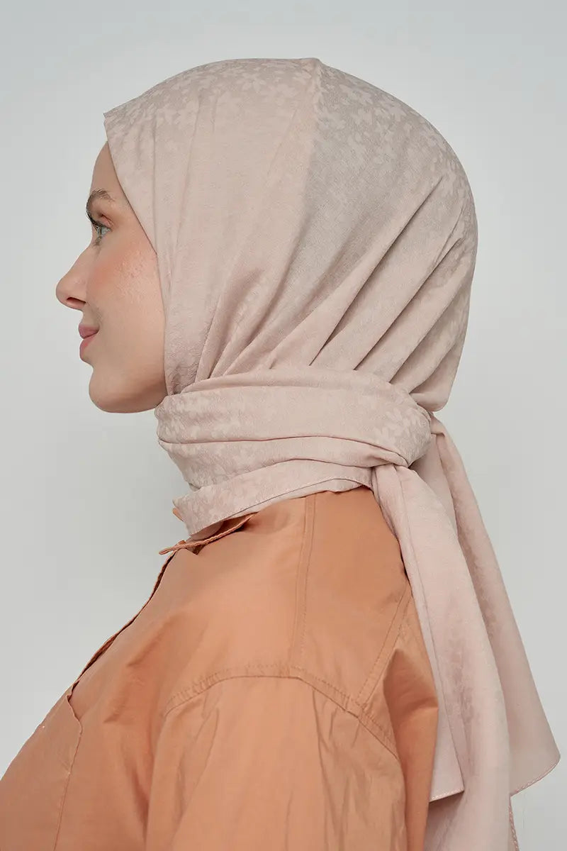 Cotton Shawl with Floral Pattern - Ecru