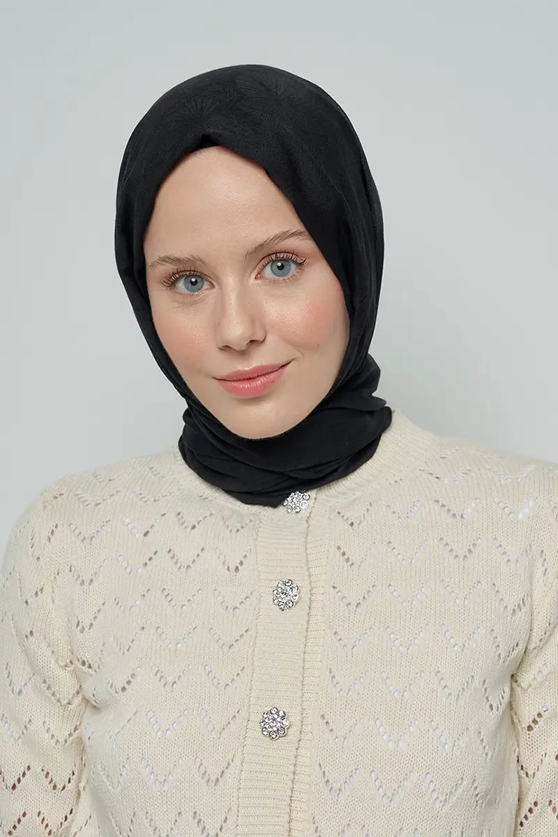 Cotton Shawl with Leaf Pattern - Black