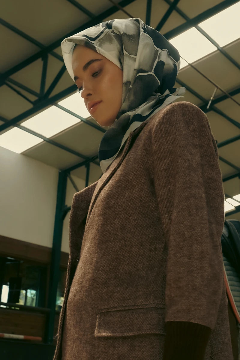 Desenli Modal Eşarp Petek - Siyah Gri