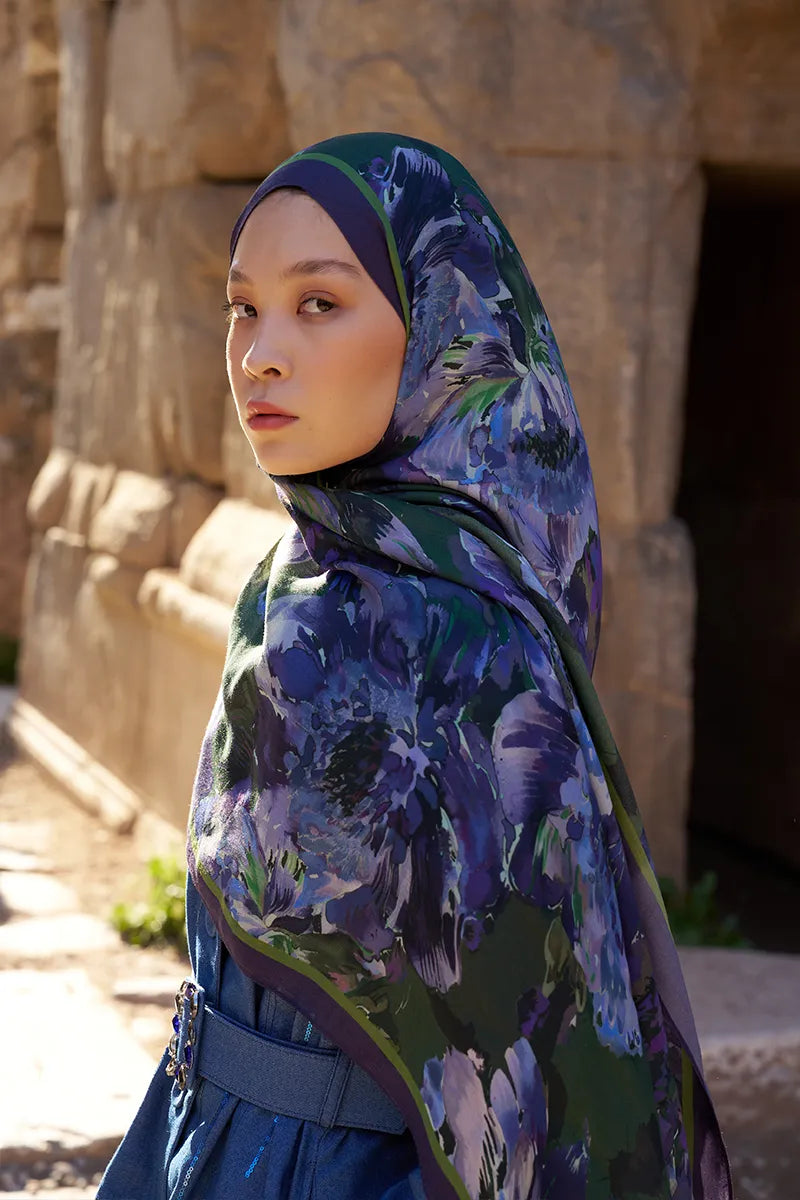 Sunrise Floral Pattern Shawl - Purple