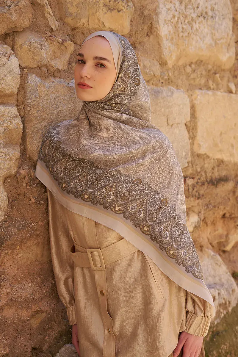 Sunrise Ethnic Pattern Shawl - Beige