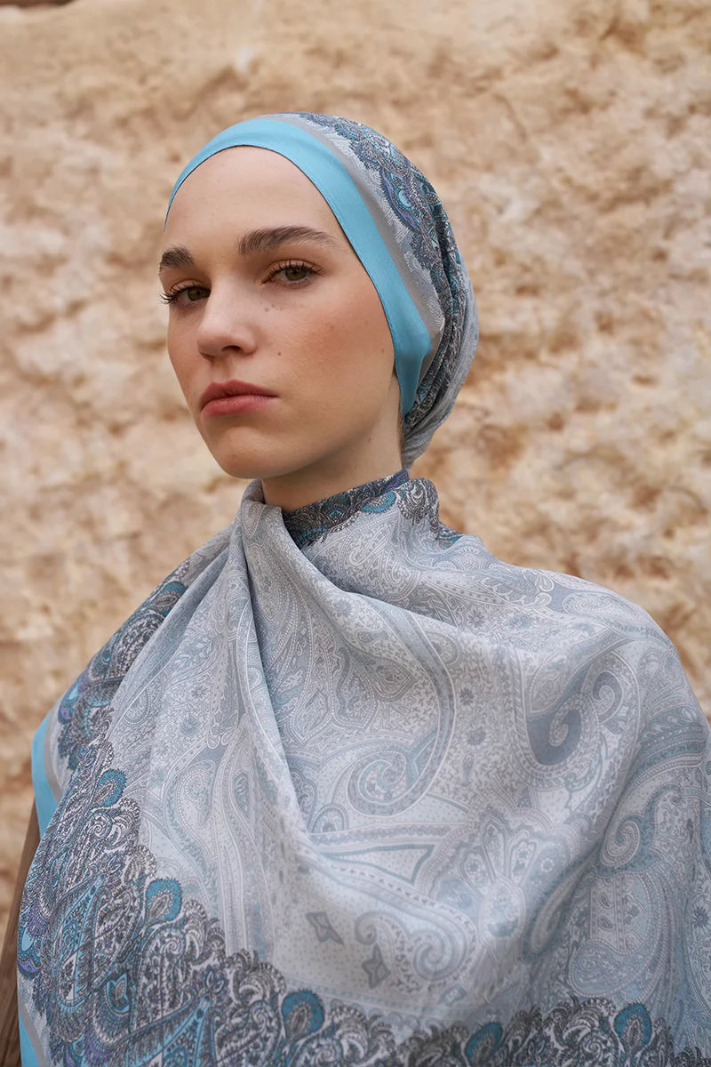 Sunrise Ethnic Pattern Shawl - Blue