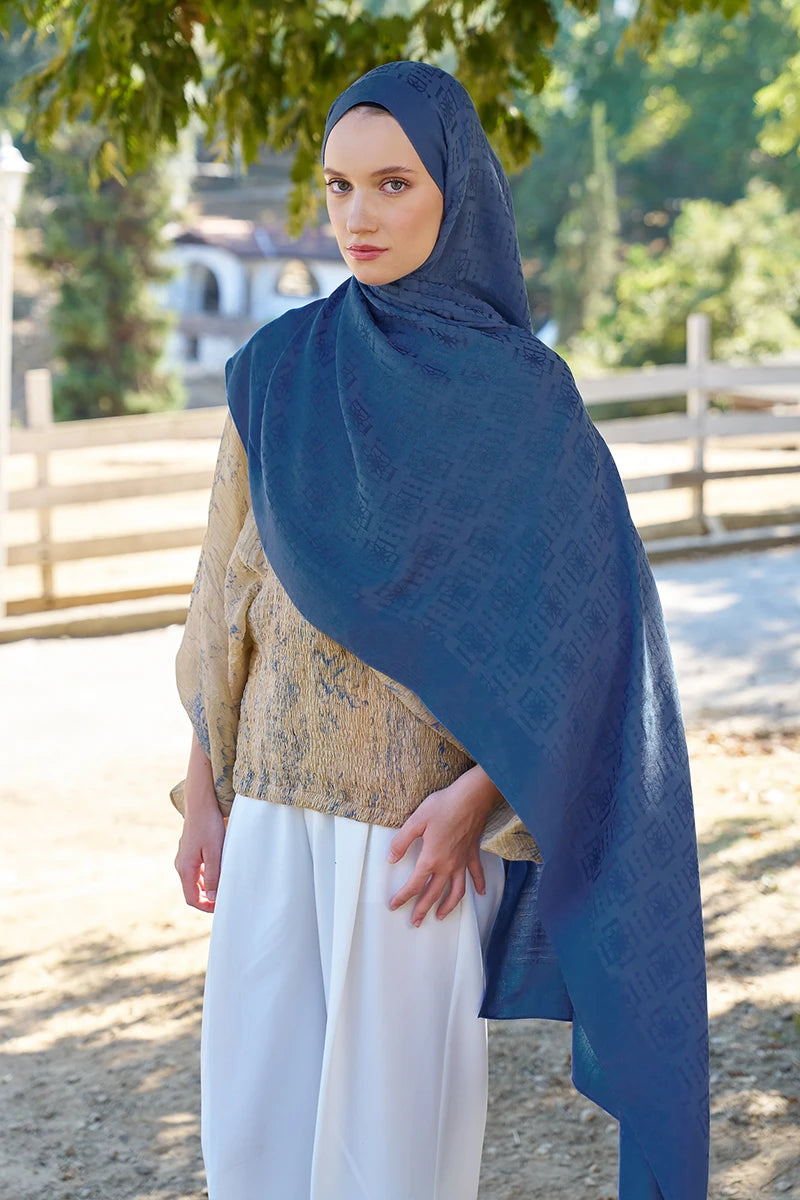 Naia Cotton Logo Pattern Shawl - Indigo