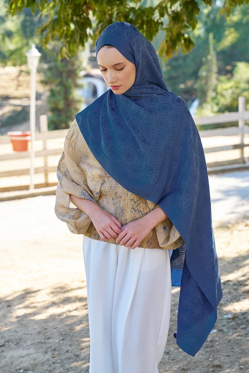 Naia Cotton Logo Pattern Shawl - Indigo