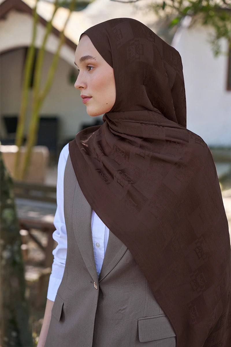 Naia Cotton Monogram Pattern Shawl - Dark Brown