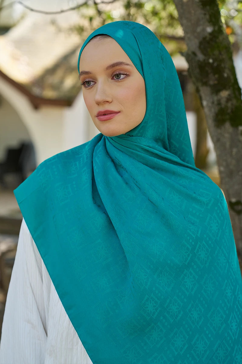 Naia Cotton Logo Pattern Shawl - Benetton