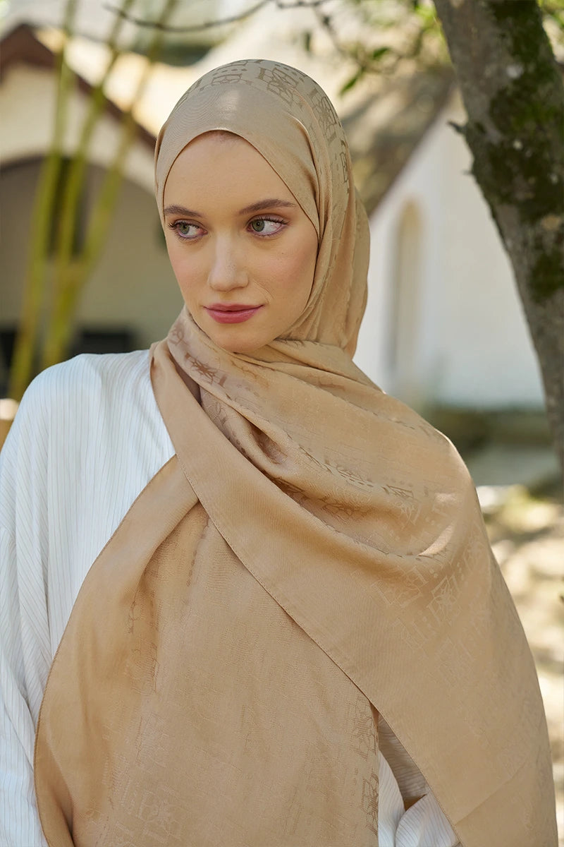 Naia Cotton Logo Pattern Shawl - Camel
