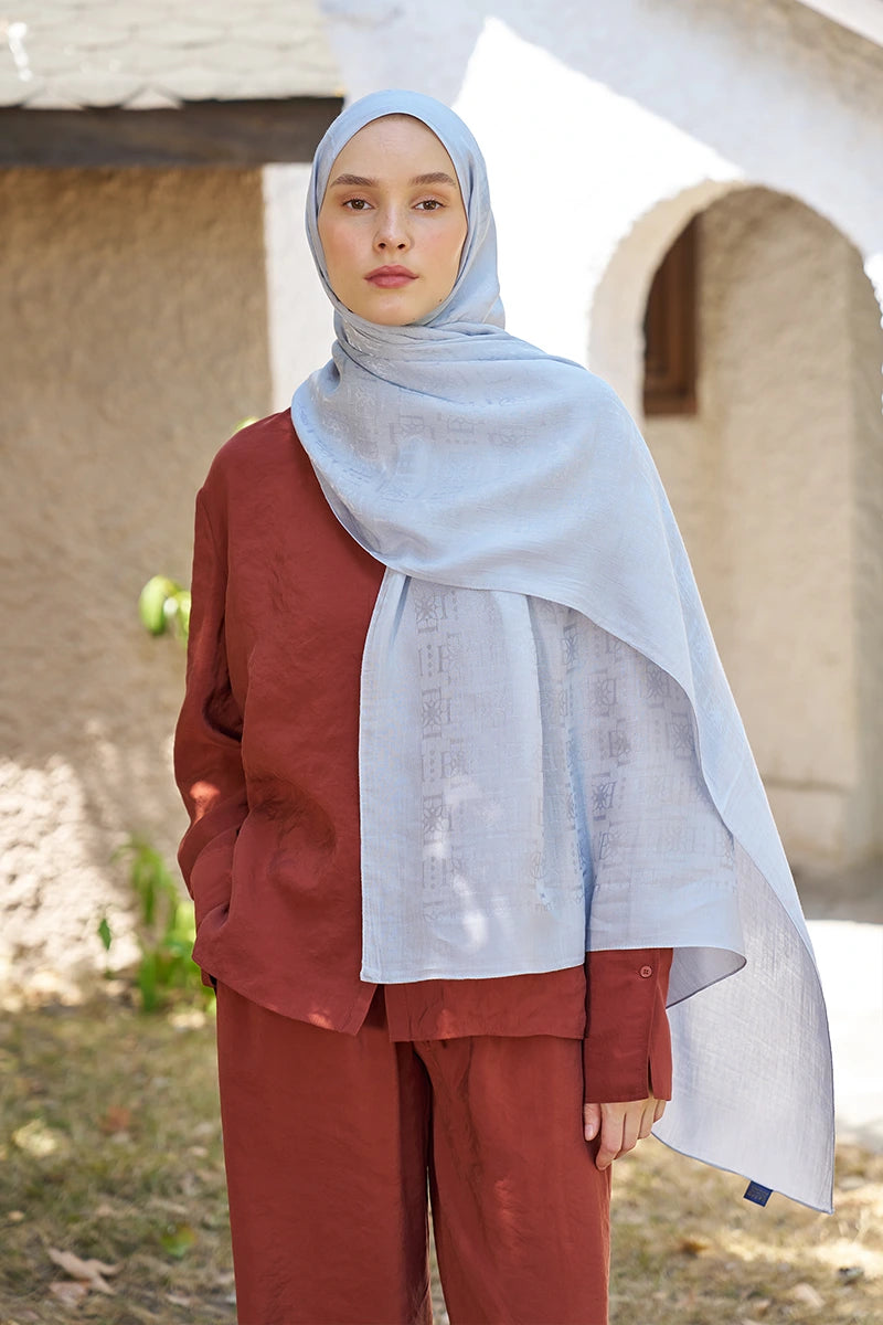 Naia Cotton Logo Pattern Shawl - Silver