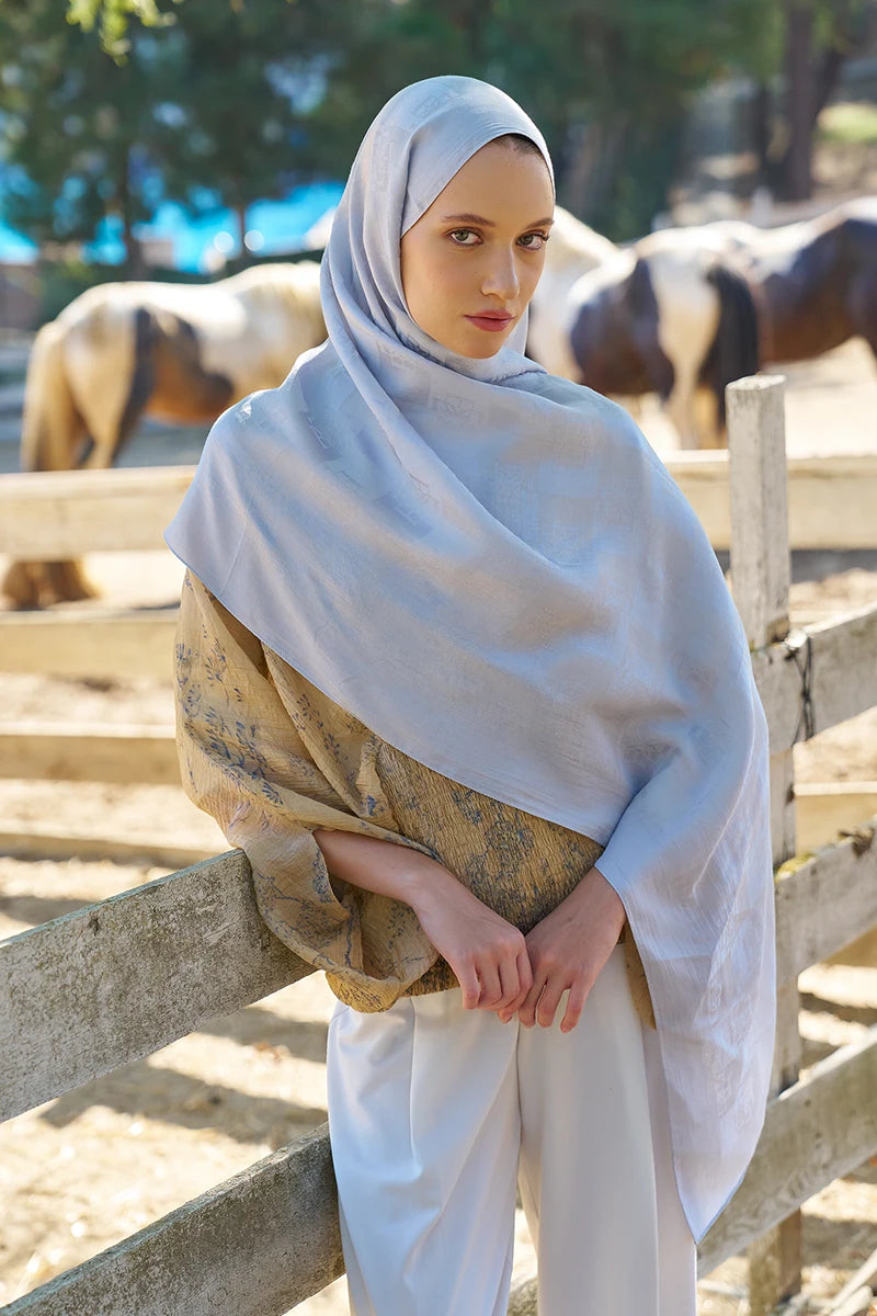 Naia Cotton Monogram Pattern Shawl - Silver