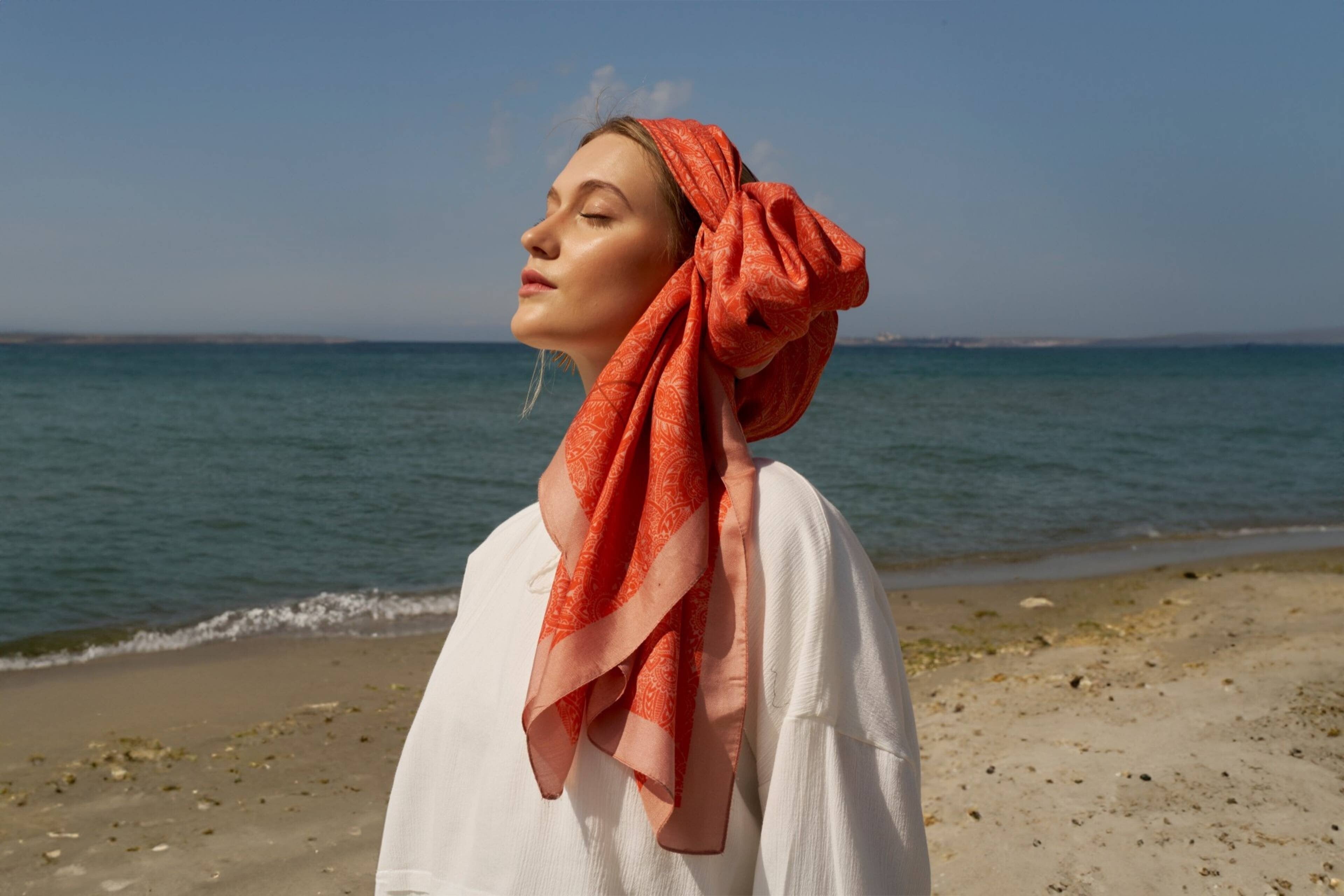 Her Cilt Tonuna ve Alt Tonuna Uygun Eşarp ve Şal Kullanımı