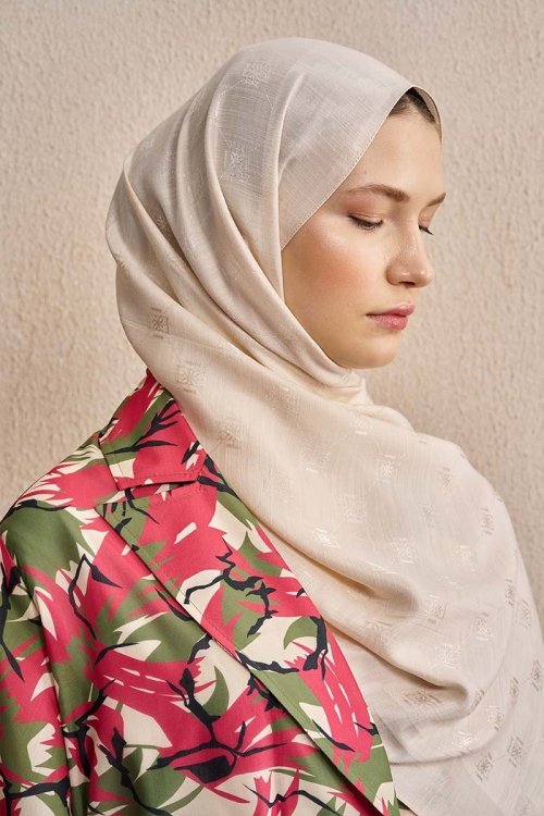 Double-Sided Logo Pattern Shawl - Cream