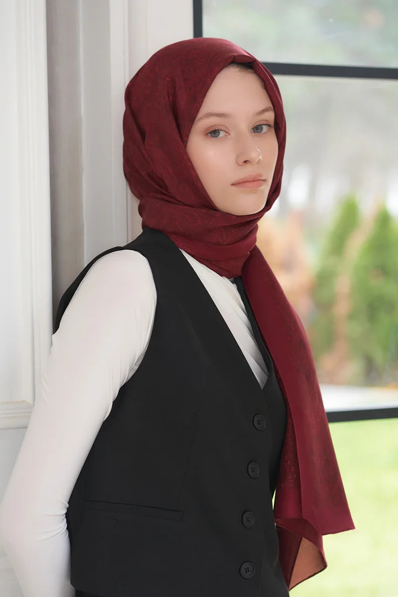 Heritage Saye Shawl - Burgundy
