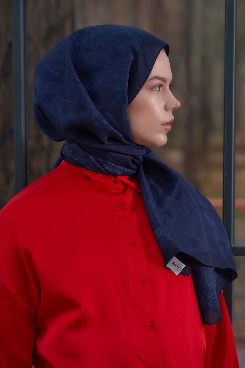 Heritage Saye Shawl - Navy Blue
