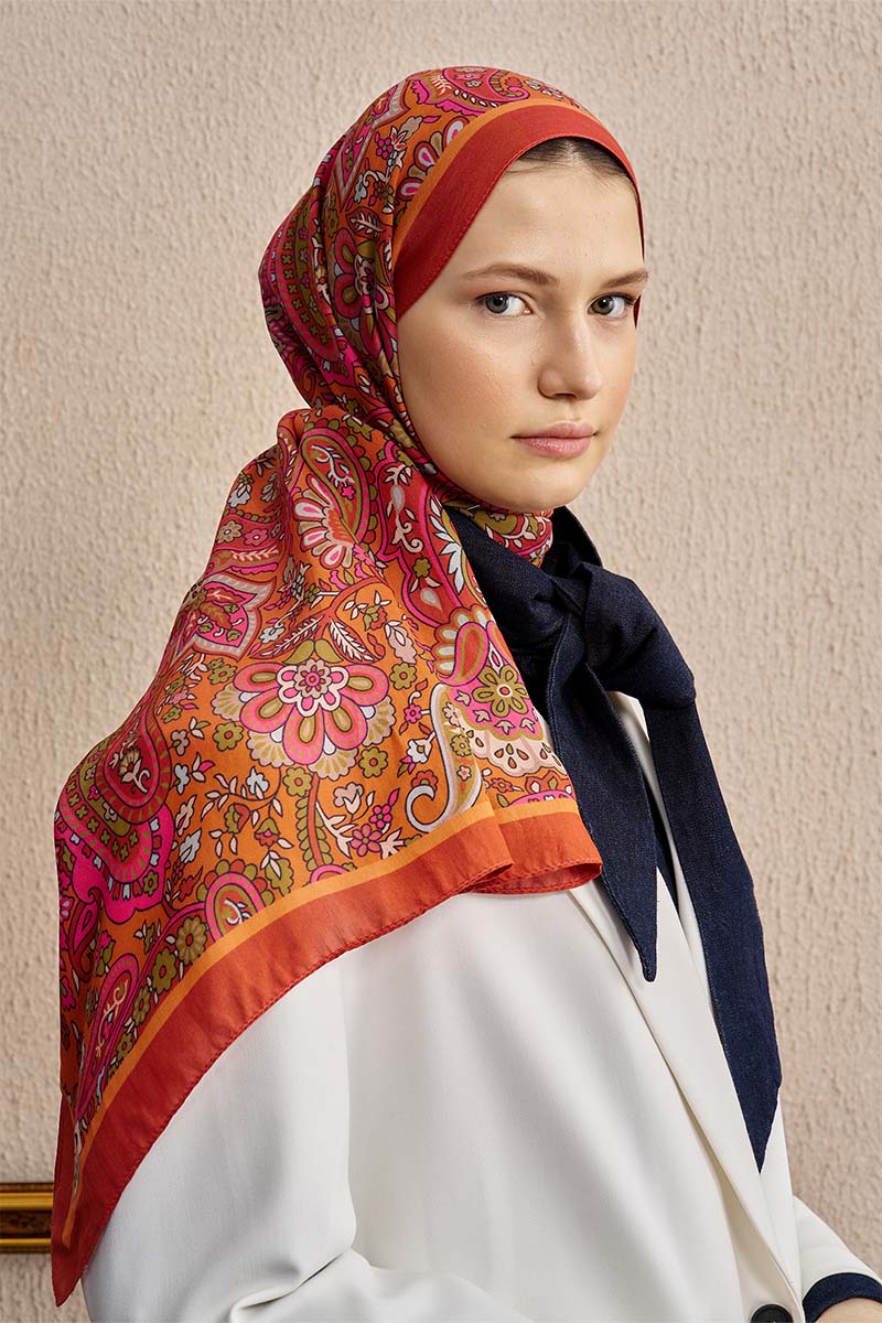 Celebrity Bliss Scarf - Orange