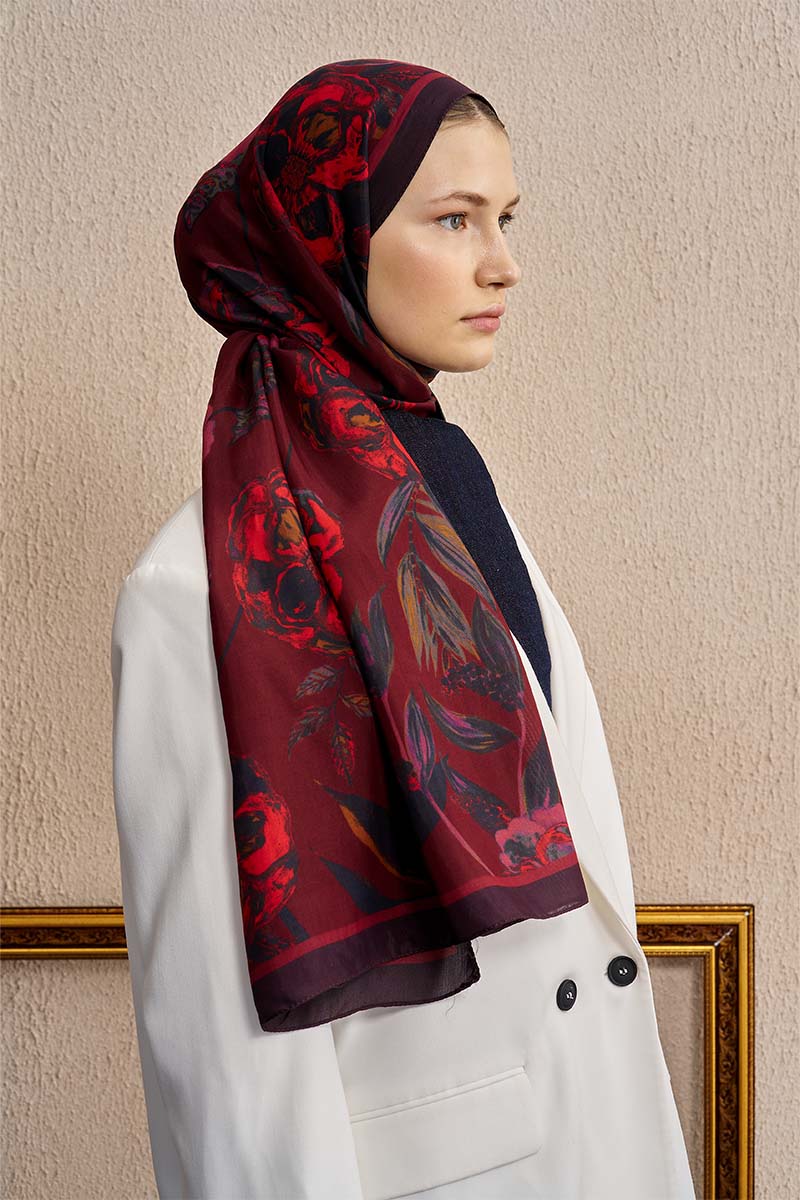 Celebrity Carmina Shawl - Burgundy