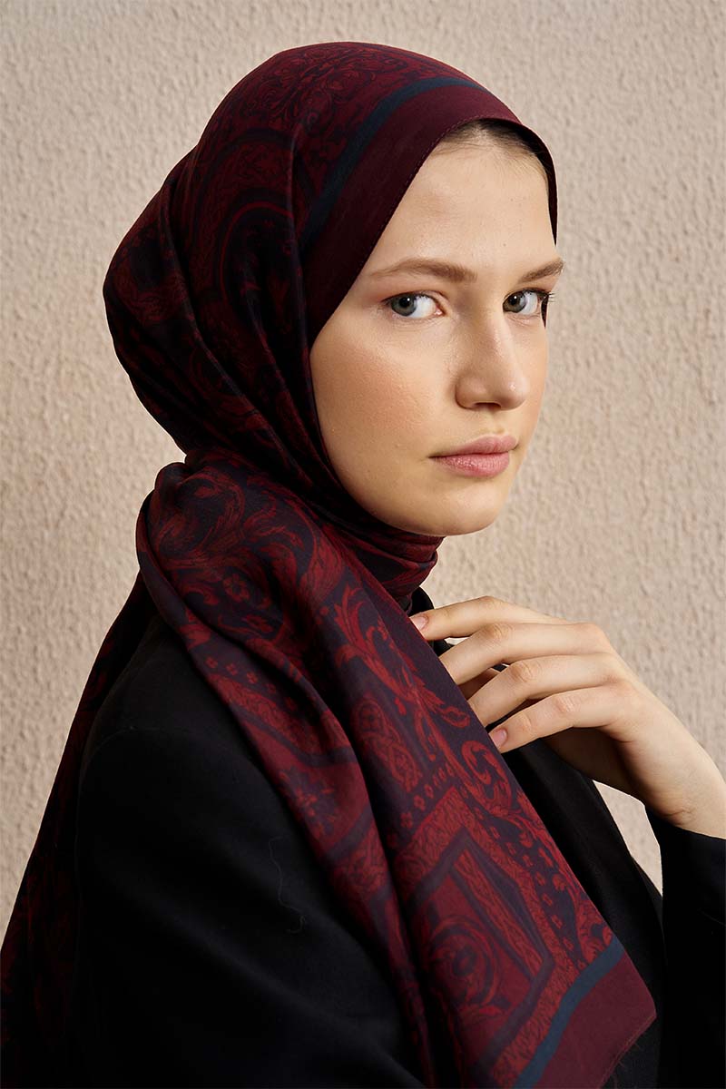 Celebrity Celestial Şal - Kırmızı