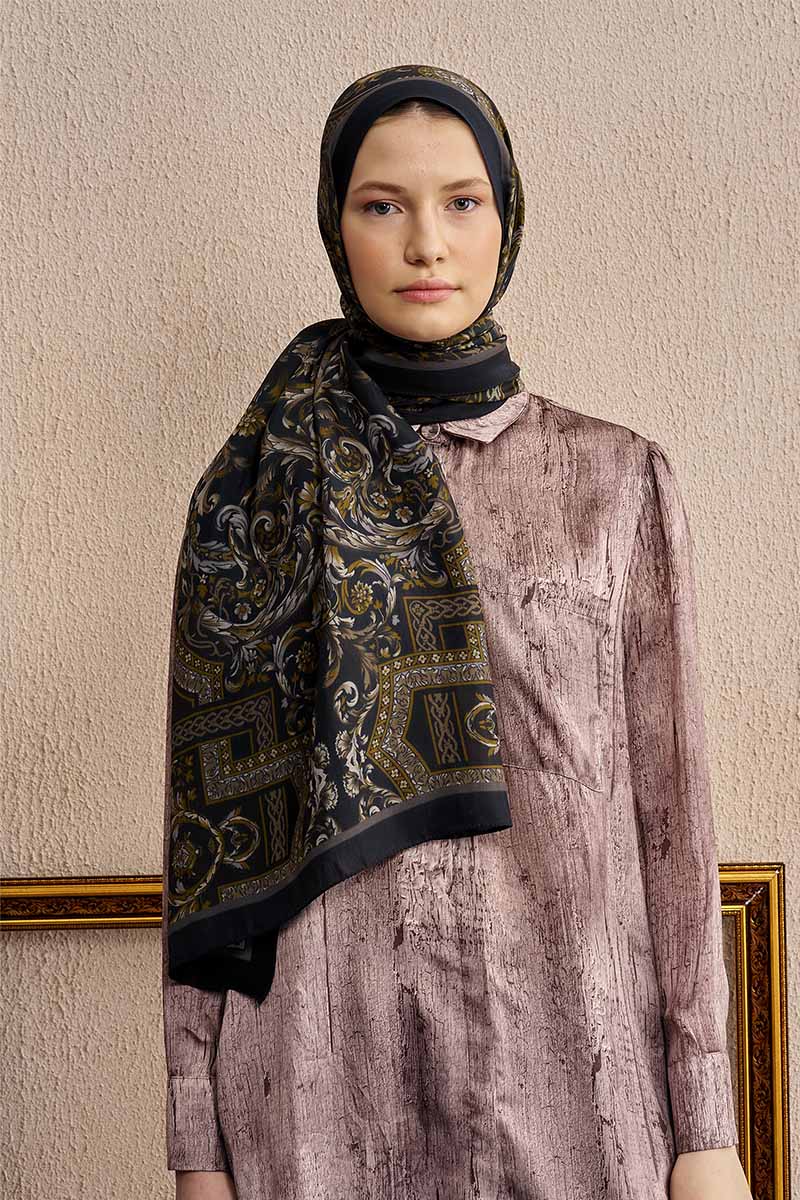 Celebrity Celestial Şal - Siyah / Gold